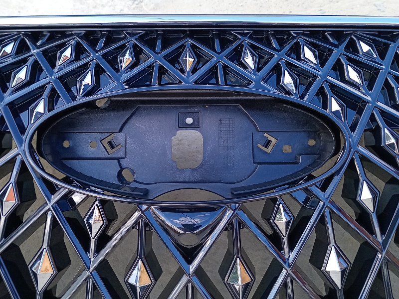 Решетка радиатора Chery Tiggo 8 Pro Max
