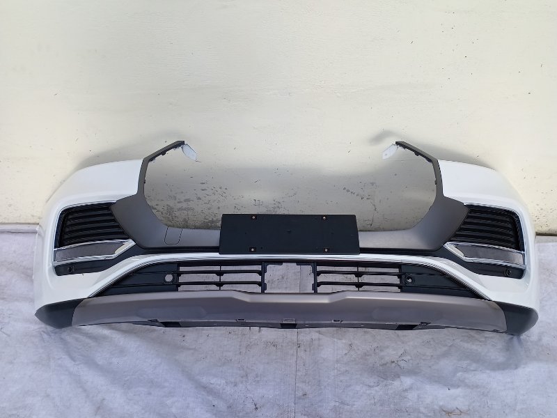 Бампер передний белый Chery Tiggo 8 Pro Max