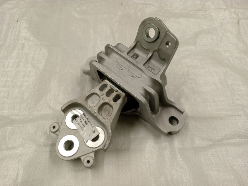 Опора двигателя левая Chery Arrizo 8 1.6