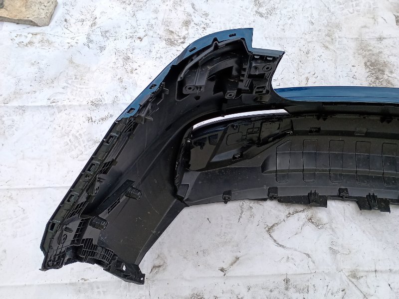 Бампер задний изумрудный Geely Monjaro
