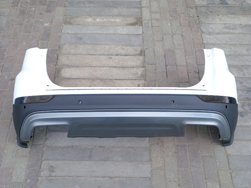 Бампер задний белый перламутровый Changan CS75