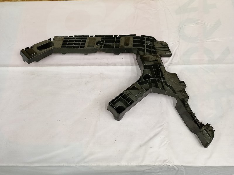 Кронштейн бампера заднего правый Geely Monjaro