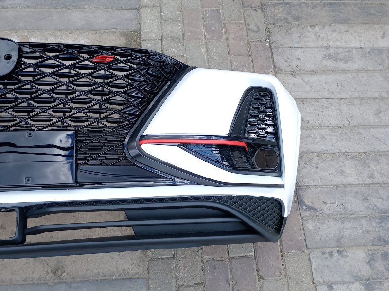 Бампер передний белый Changan CS75 Plus