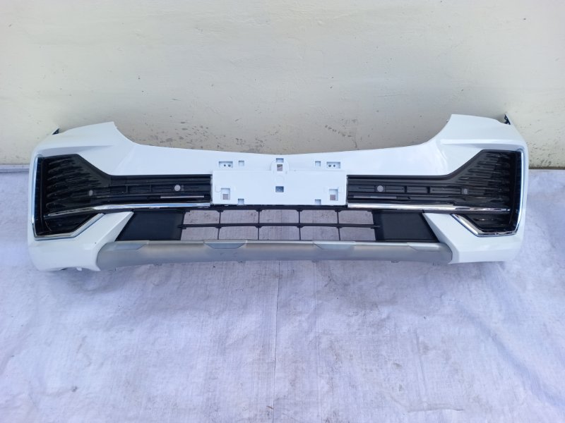 Бампер передний белый перламутровый Geely Monjaro