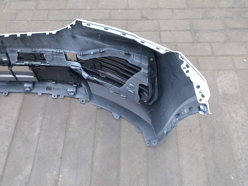 Бампер передний белый Geely Monjaro