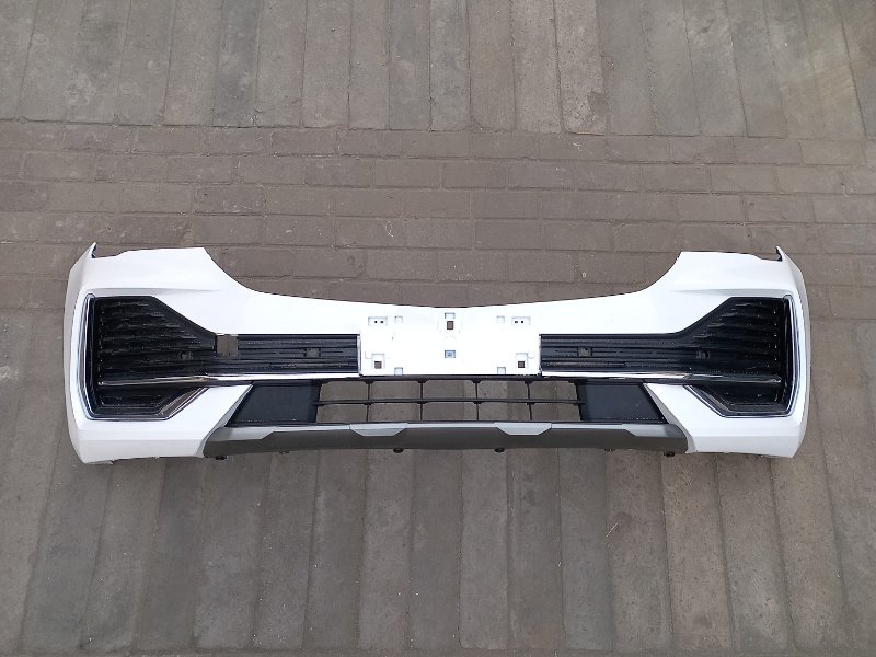 Бампер передний белый Geely Monjaro
