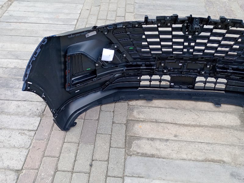 Бампер передний черный Changan CS55 Plus