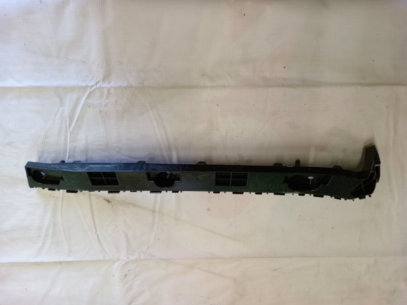 Кронштейн бампера заднего правый Chery Tiggo 8 Pro