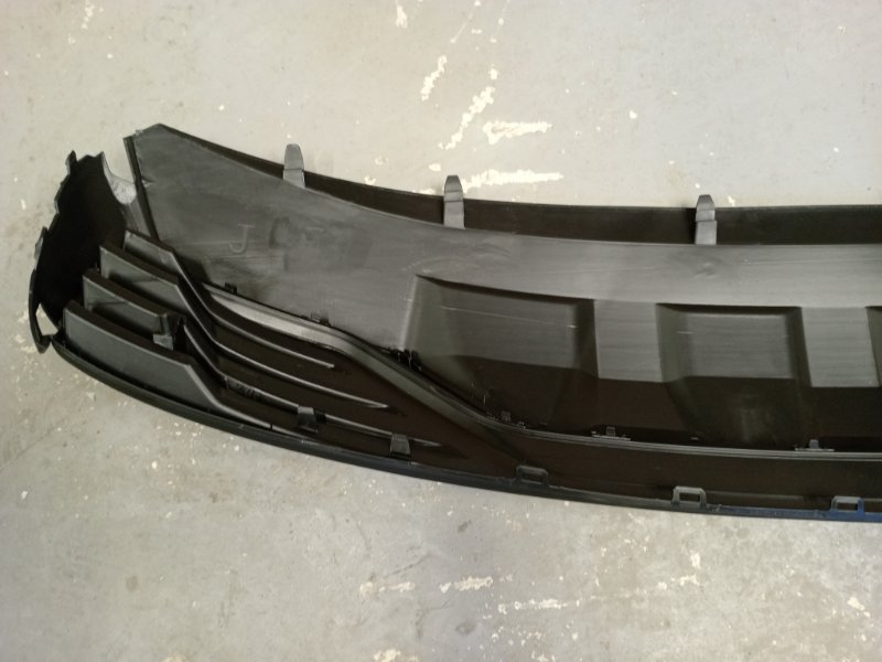 Юбка бампера заднего Geely Monjaro